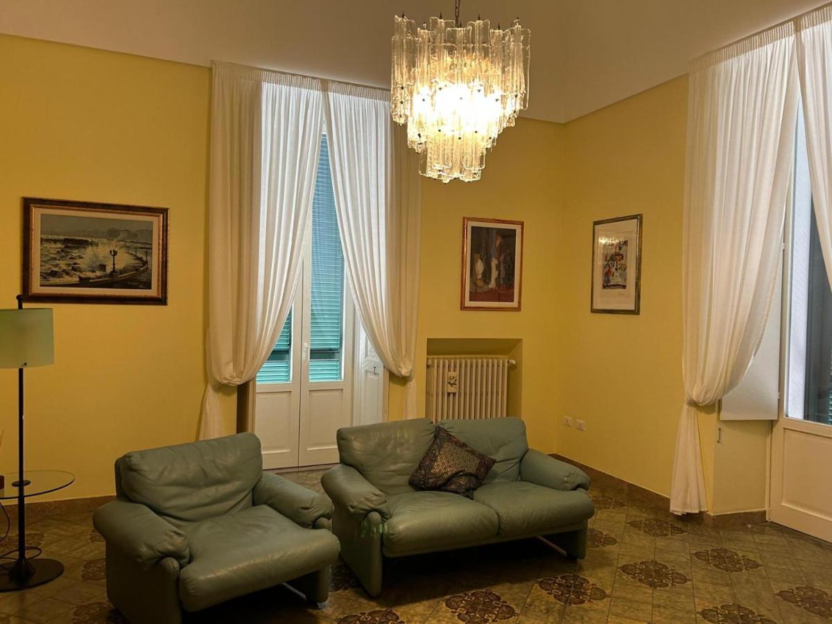 Incantevole Appartamento Al Borgo Monopoli Exterior foto